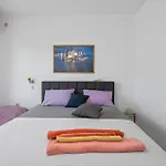 3 Bedroom Lovely In