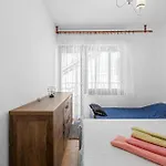 Apartment 3 Bedroom Lovely In *
