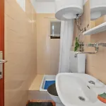 شقة 3 Bedroom Lovely In *