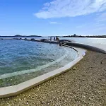 3 Bedroom Lovely In Apartment Vodice