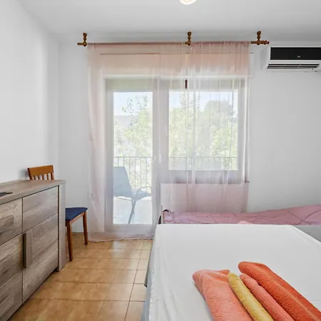 3 Bedroom Lovely In * Vodice