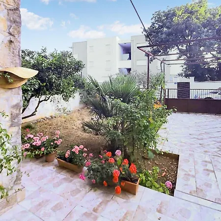 Appartement 3 Bedroom Lovely In