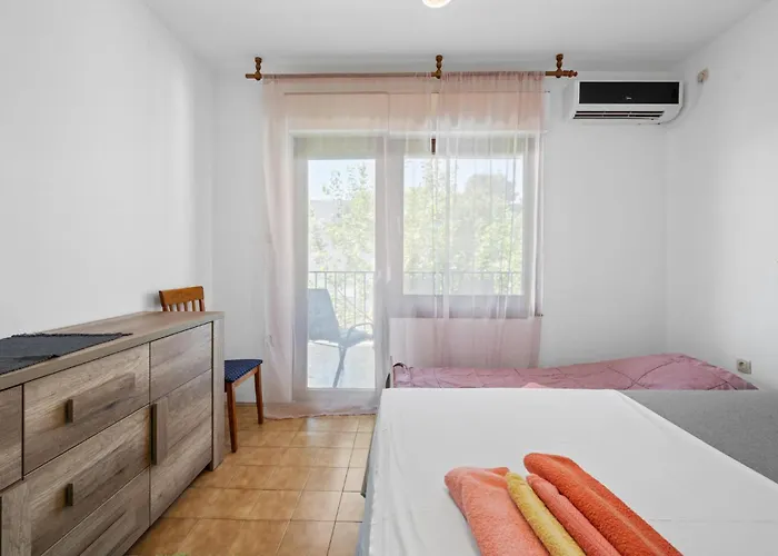 3 Bedroom Lovely In * Vodice